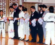 ribboncutting.jpg